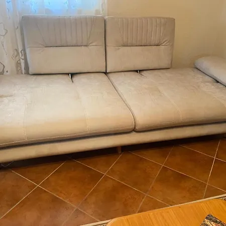 Cosy Flat Steps From The Sea Апартаменты *